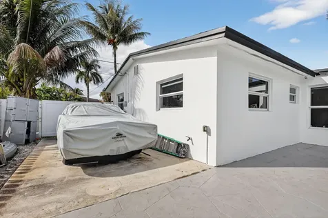 4540 SW 28th Terrace Dania Beach FL 33312