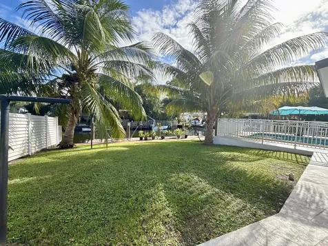 4540 SW 28th Terrace Dania Beach FL 33312