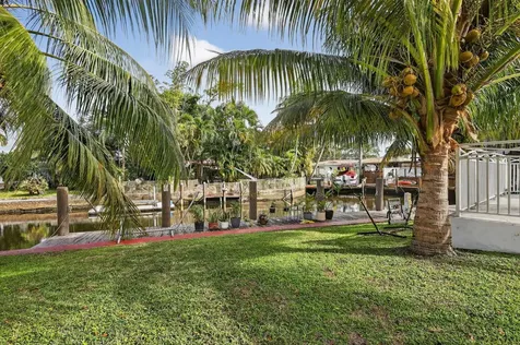 4540 SW 28th Terrace Dania Beach FL 33312