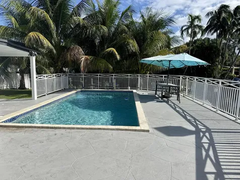 4540 SW 28th Terrace Dania Beach FL 33312