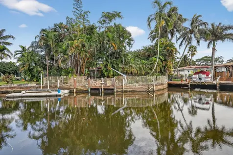 4540 SW 28th Terrace Dania Beach FL 33312