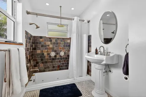 4540 Sw 28th Terrace Dania FL 33312