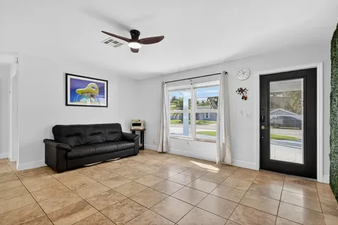 4540 Sw 28th Terrace Dania FL 33312