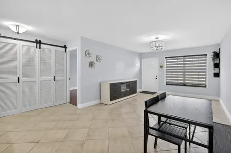 10330 Fig Court Pembroke Pines FL 33026