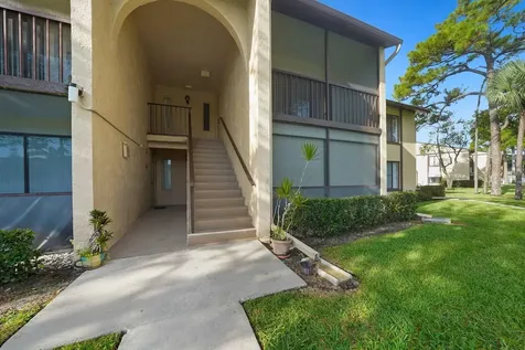 802 Sky Pine Way Greenacres FL 33415