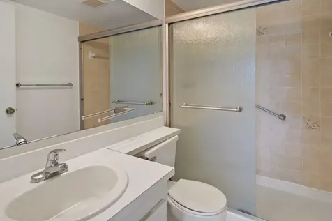 802 Sky Pine Way Greenacres FL 33415