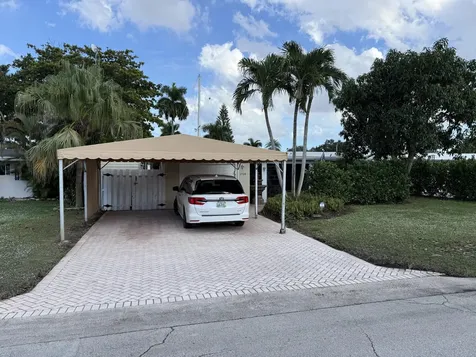 2524 Gulfstream Lane Fort Lauderdale FL 33312