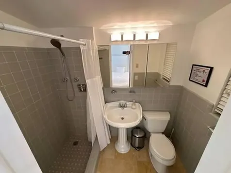 2524 Gulfstream Lane Fort Lauderdale FL 33312