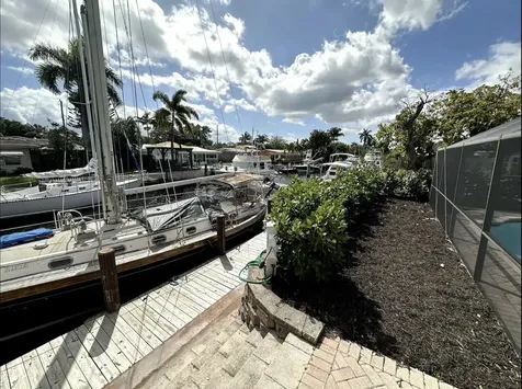 2524 Gulfstream Lane Fort Lauderdale FL 33312