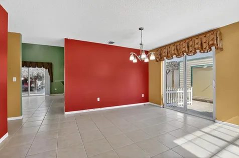 4045 Nw 1st Street Delray Beach FL 33445