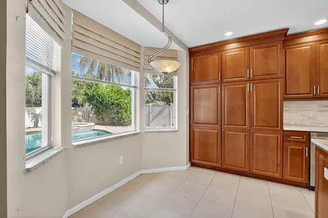 4045 Nw 1st Street Delray Beach FL 33445