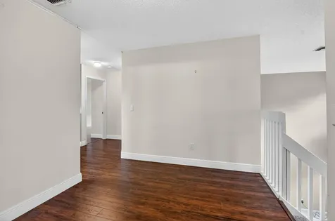 4045 Nw 1st Street Delray Beach FL 33445