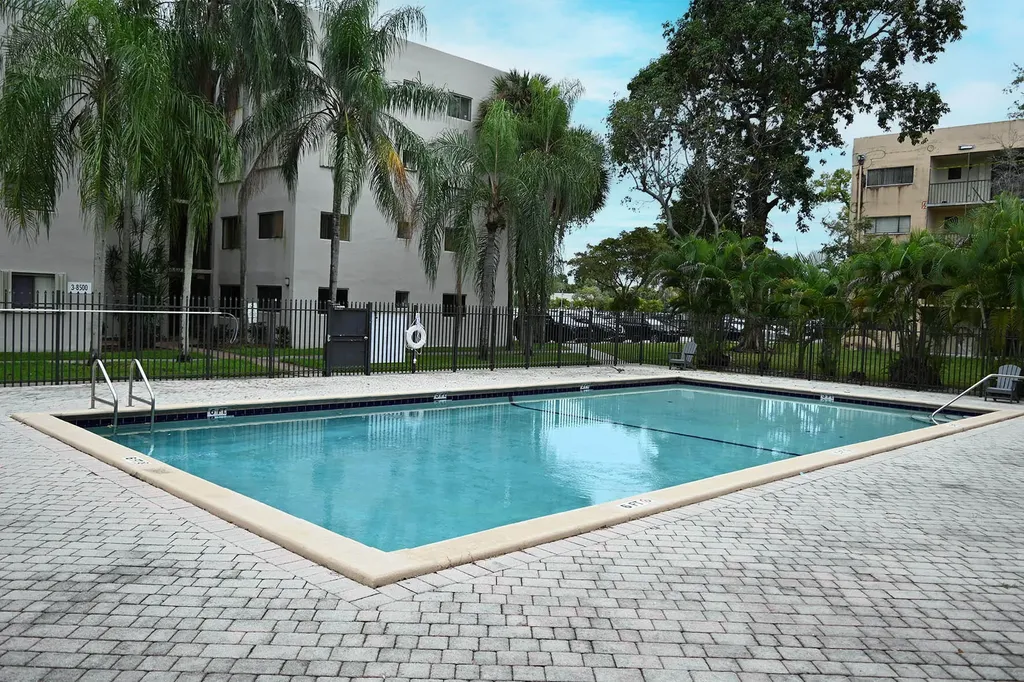 8400 Sw 133rd Avenue Road Miami FL 33183