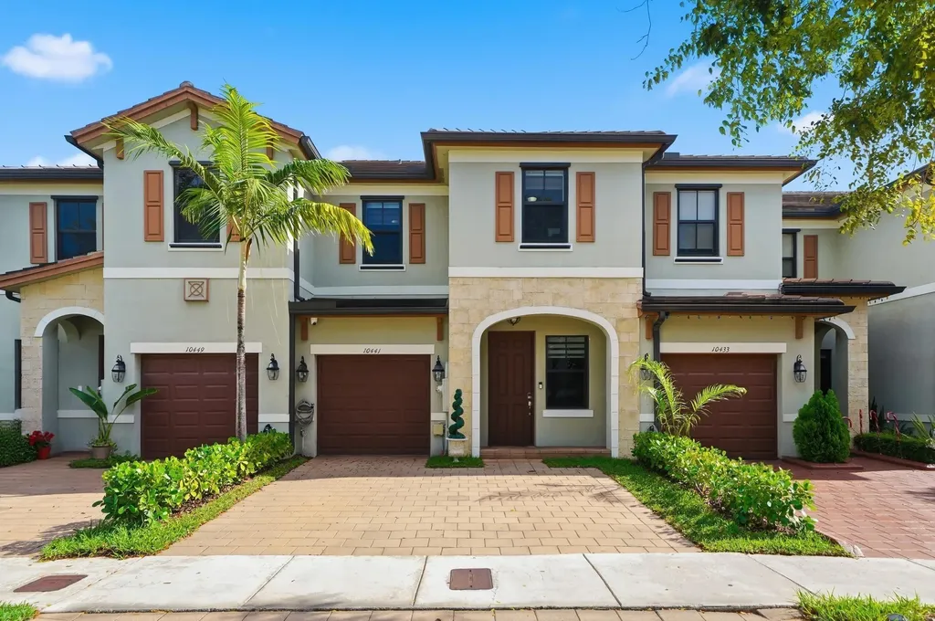 10441 W 32nd Lane Hialeah FL 33018
