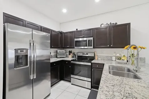 10441 W 32nd Lane Hialeah FL 33018