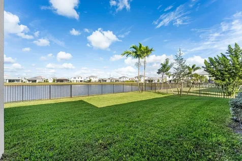 13530 Spruce Pine Drive Westlake FL 33470