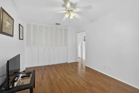 2833 Crosley Drive West Palm Beach FL 33415