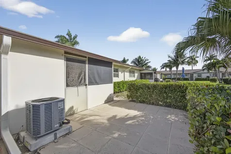 2833 Crosley Drive West Palm Beach FL 33415