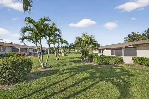 2833 Crosley Drive West Palm Beach FL 33415
