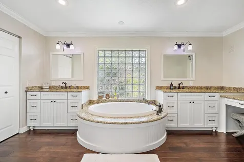 542 N Cypress Drive Tequesta FL 33469