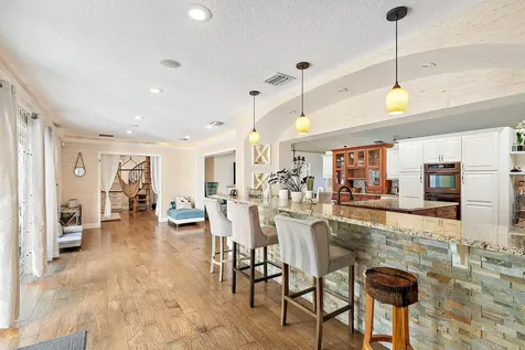 542 N Cypress Drive Tequesta FL 33469