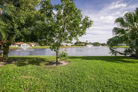 13356 Touchstone Place Palm Beach Gardens FL 33418