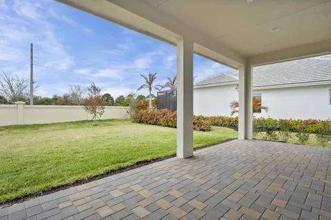 5697 Bent Pine Square Vero Beach FL 32967