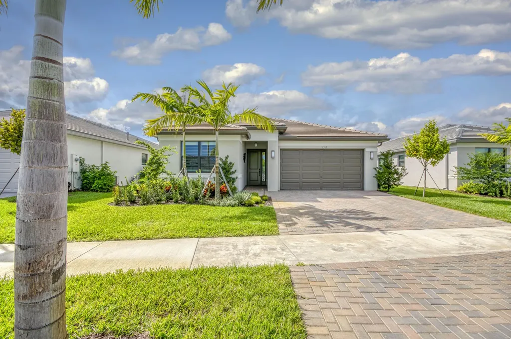 12312 Sw Blue Mangrove Parkway Port Saint Lucie FL 34987