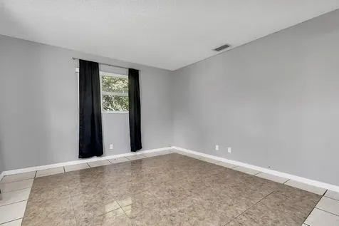 915 S N Street Lake Worth Beach FL 33460