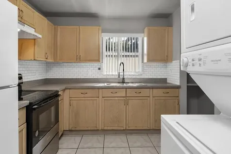 915 S N Street Lake Worth Beach FL 33460