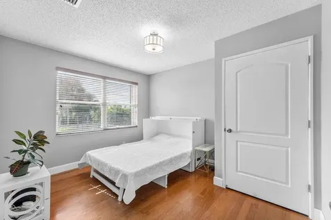 9434 Fox Trot Lane Boca Raton FL 33496