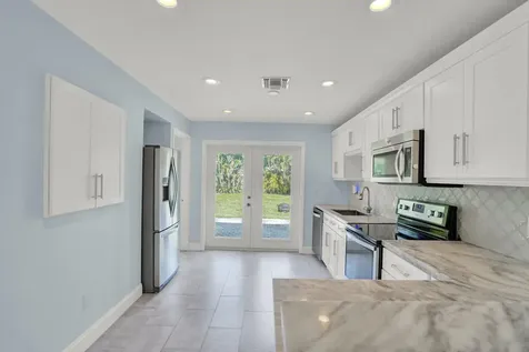 501 SW 8th Street Fort Lauderdale FL 33315