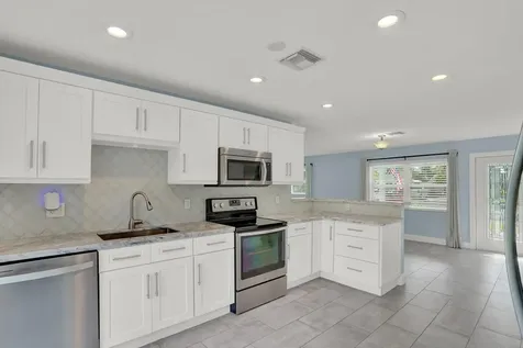 501 SW 8th Street Fort Lauderdale FL 33315