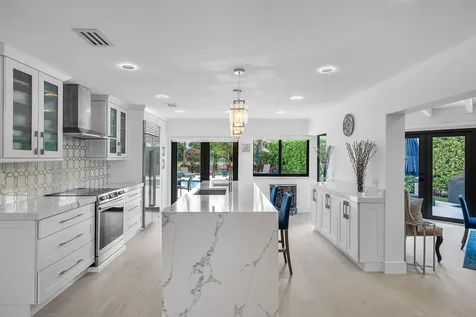 624 Lakewoode Circle Delray Beach FL 33445