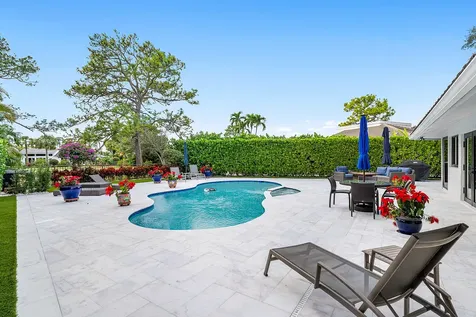 624 Lakewoode Circle Delray Beach FL 33445