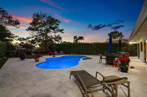 624 Lakewoode Circle Delray Beach FL 33445