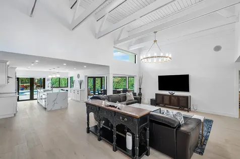 624 Lakewoode Circle Delray Beach FL 33445
