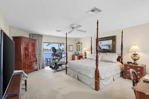2097 Circle Place Drive Lake Worth FL 33462