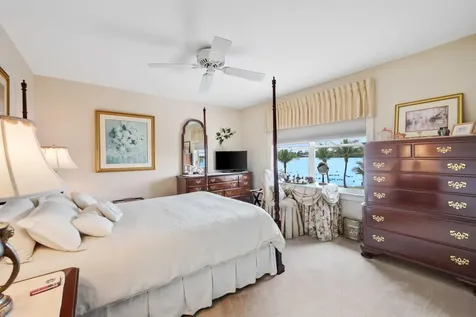 2097 Circle Place Drive Lake Worth FL 33462