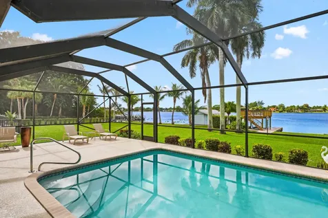 2097 Circle Place Drive Lake Worth FL 33462