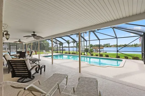 2097 Circle Place Drive Lake Worth FL 33462