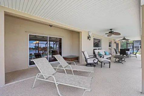 2097 Circle Place Drive Lake Worth FL 33462