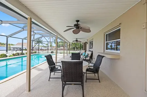2097 Circle Place Drive Lake Worth FL 33462
