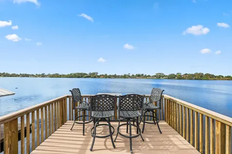 2097 Circle Place Drive Lake Worth FL 33462