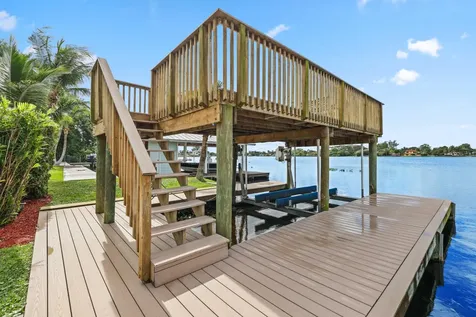 2097 Circle Place Drive Lake Worth FL 33462