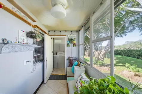 462 Normandy J Delray Beach FL 33484