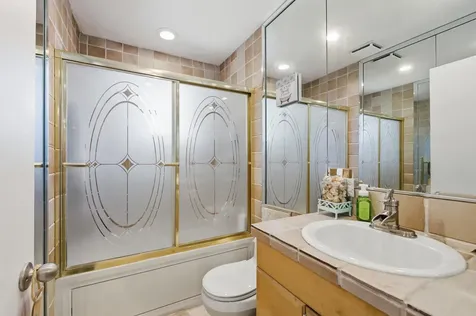 462 Normandy J Delray Beach FL 33484