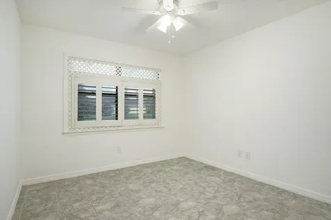 2486 Sw Waikiki Street Port Saint Lucie FL 34953