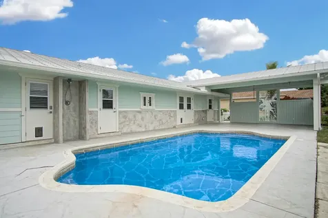 2486 Sw Waikiki Street Port Saint Lucie FL 34953