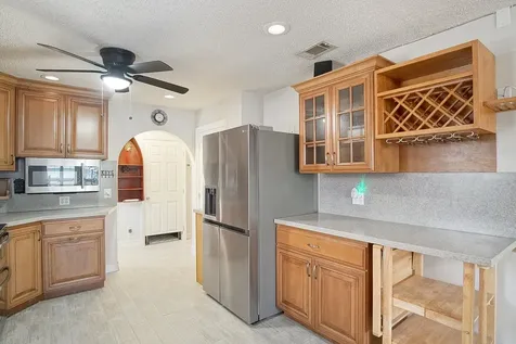2486 Sw Waikiki Street Port Saint Lucie FL 34953